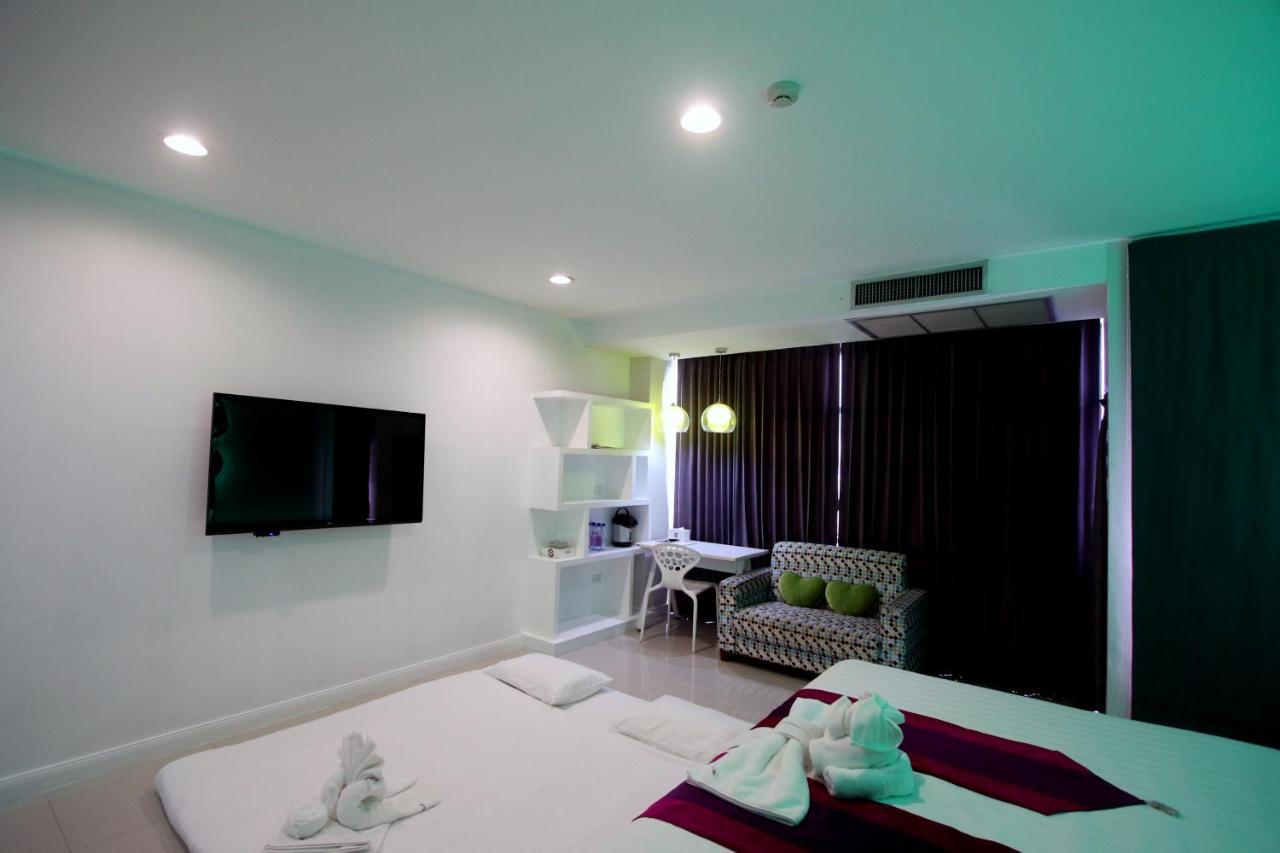 Hotel Phitsanulok United Exterior foto